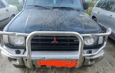 Mitsubishi Pajero III рестайлинг, 1998 год, 530 000 рублей, 1 фотография