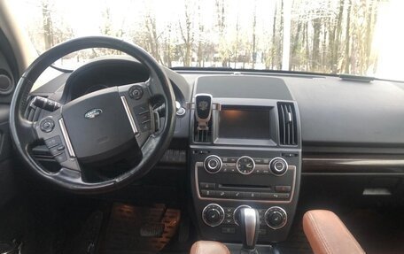 Land Rover Freelander II рестайлинг 2, 2013 год, 1 750 000 рублей, 14 фотография
