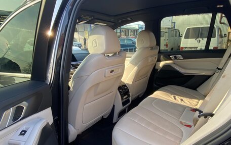 BMW X5, 2019 год, 3 600 000 рублей, 8 фотография