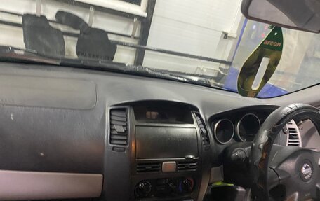 Nissan Wingroad III, 2003 год, 280 000 рублей, 10 фотография