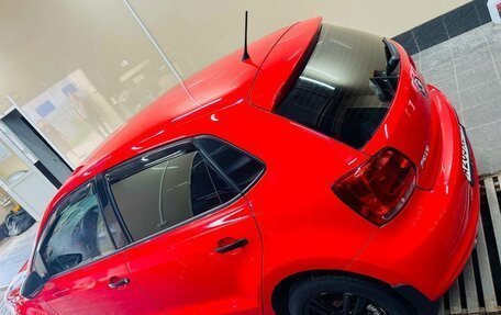 Volkswagen Polo VI (EU Market), 2010 год, 900 000 рублей, 4 фотография