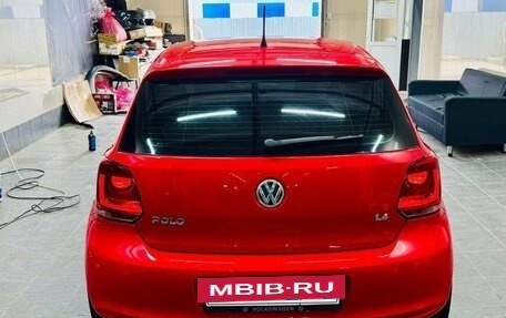 Volkswagen Polo VI (EU Market), 2010 год, 900 000 рублей, 5 фотография
