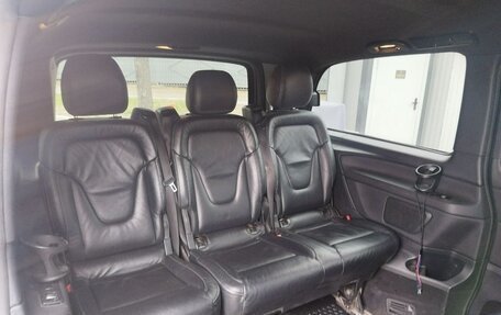 Mercedes-Benz V-Класс, 2018 год, 4 100 000 рублей, 10 фотография