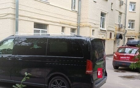 Mercedes-Benz V-Класс, 2018 год, 4 100 000 рублей, 3 фотография