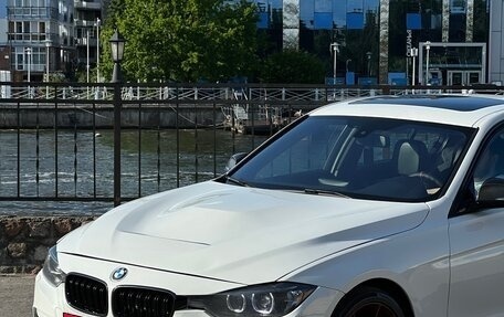 BMW 3 серия, 2012 год, 1 750 000 рублей, 11 фотография