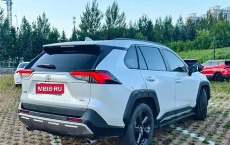 Toyota RAV4, 2022 год, 3 590 099 рублей, 5 фотография