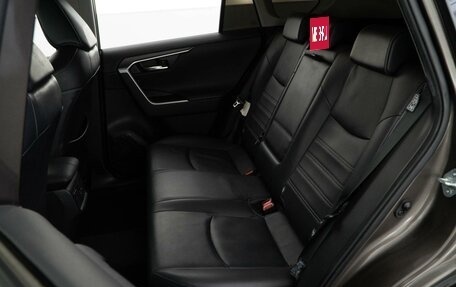 Toyota RAV4, 2021 год, 3 647 444 рублей, 9 фотография