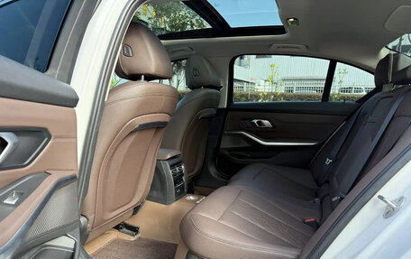 BMW 3 серия, 2023 год, 4 200 000 рублей, 10 фотография