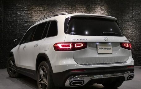 Mercedes-Benz GLB, 2022 год, 3 200 000 рублей, 3 фотография