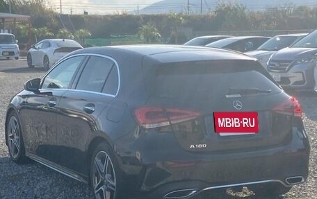 Mercedes-Benz A-Класс, 2022 год, 1 391 027 рублей, 6 фотография