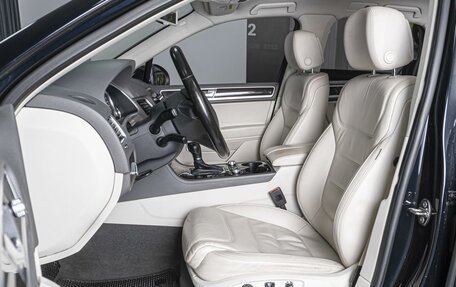 Volkswagen Touareg III, 2015 год, 2 699 000 рублей, 10 фотография