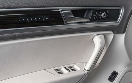 Volkswagen Touareg III, 2015 год, 2 699 000 рублей, 20 фотография