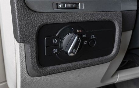 Volkswagen Touareg III, 2015 год, 2 699 000 рублей, 15 фотография