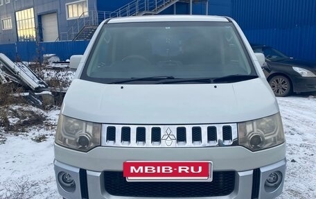 Mitsubishi Delica D:5 I, 2012 год, 2 000 000 рублей, 2 фотография