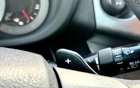 Toyota RAV4, 2012 год, 1 300 000 рублей, 28 фотография