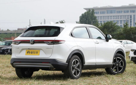 Honda Vezel, 2025 год, 1 863 000 рублей, 5 фотография