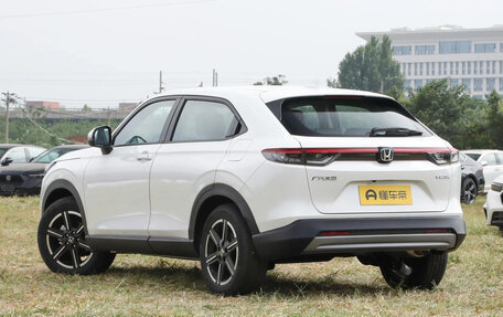 Honda Vezel, 2025 год, 1 863 000 рублей, 7 фотография