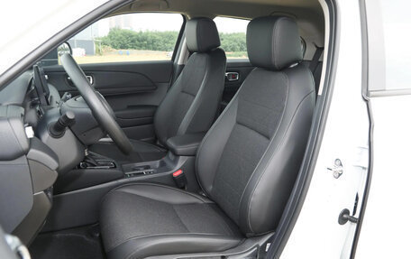 Honda Vezel, 2025 год, 1 863 000 рублей, 8 фотография