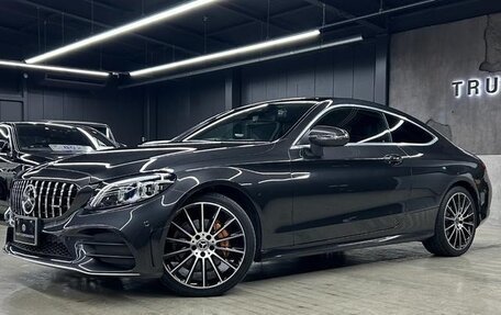 Mercedes-Benz C-Класс, 2018 год, 1 903 555 рублей, 4 фотография