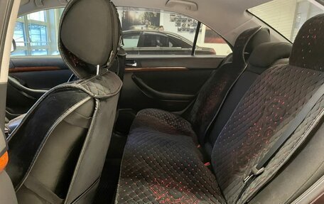 Toyota Avensis III рестайлинг, 2007 год, 900 000 рублей, 10 фотография