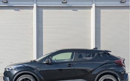 Toyota C-HR I рестайлинг, 2022 год, 1 350 999 рублей, 5 фотография