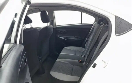 Toyota Vios III, 2021 год, 1 100 000 рублей, 14 фотография