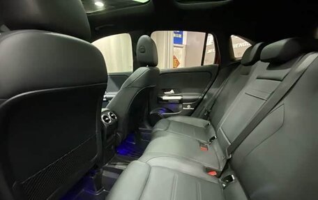 Mercedes-Benz GLA, 2022 год, 2 000 000 рублей, 6 фотография