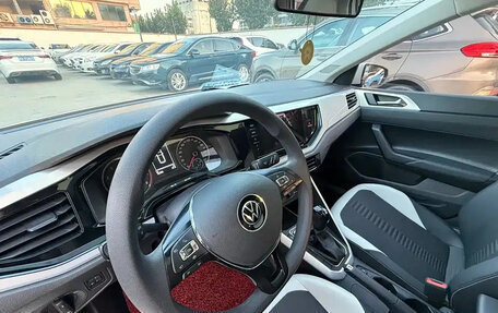 Volkswagen Polo, 2021 год, 1 250 000 рублей, 10 фотография