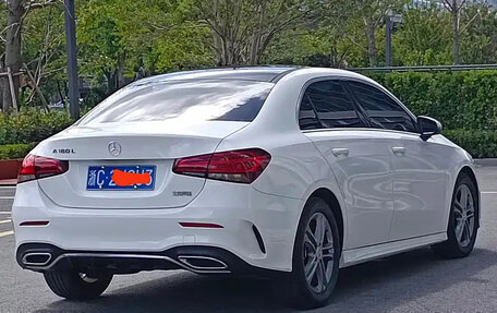 Mercedes-Benz A-Класс, 2022 год, 1 760 000 рублей, 6 фотография