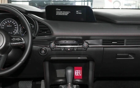 Mazda 3, 2025 год, 2 350 000 рублей, 11 фотография