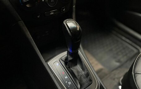 Hyundai Solaris II рестайлинг, 2015 год, 990 000 рублей, 15 фотография