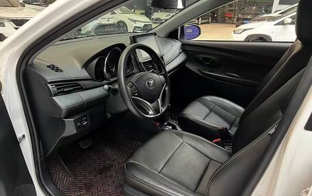 Toyota Vios III, 2022 год, 1 290 100 рублей, 7 фотография