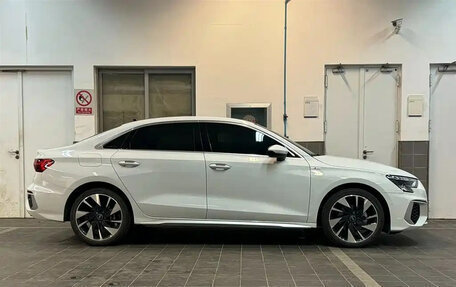 Audi A3, 2022 год, 2 200 000 рублей, 4 фотография