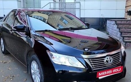Toyota Camry, 2012 год, 2 050 000 рублей, 22 фотография
