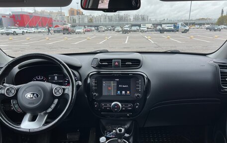 KIA Soul II рестайлинг, 2017 год, 1 400 000 рублей, 6 фотография