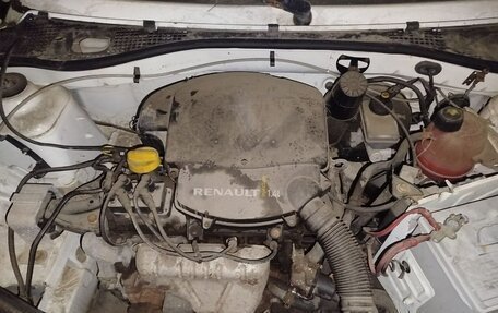 Renault Logan I, 2010 год, 160 000 рублей, 6 фотография