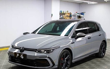 Volkswagen Golf VIII, 2022 год, 2 405 100 рублей, 1 фотография