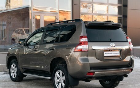 Toyota Land Cruiser Prado 150 рестайлинг 2, 2017 год, 4 700 000 рублей, 7 фотография