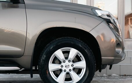 Toyota Land Cruiser Prado 150 рестайлинг 2, 2017 год, 4 700 000 рублей, 9 фотография