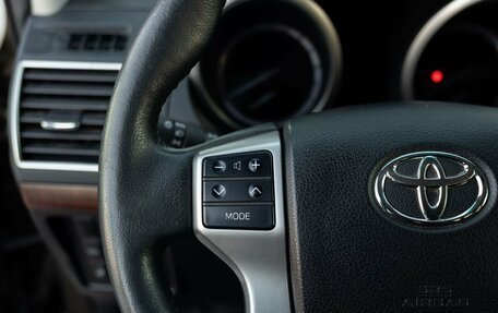 Toyota Land Cruiser Prado 150 рестайлинг 2, 2017 год, 4 700 000 рублей, 11 фотография