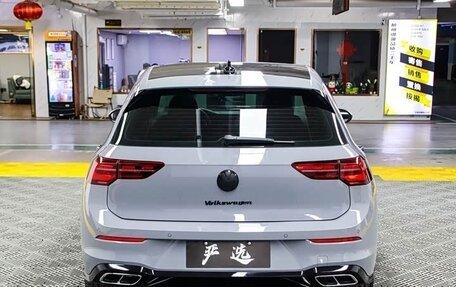 Volkswagen Golf VIII, 2022 год, 2 405 100 рублей, 5 фотография