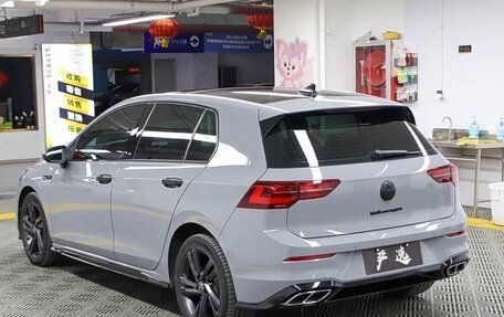 Volkswagen Golf VIII, 2022 год, 2 405 100 рублей, 6 фотография