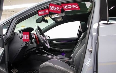 Volkswagen Golf VIII, 2022 год, 2 405 100 рублей, 17 фотография