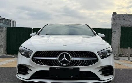 Mercedes-Benz A-Класс, 2021 год, 1 850 300 рублей, 2 фотография