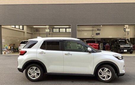 Toyota Raize I, 2022 год, 1 005 111 рублей, 8 фотография