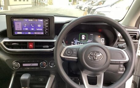 Toyota Raize I, 2022 год, 1 005 111 рублей, 10 фотография