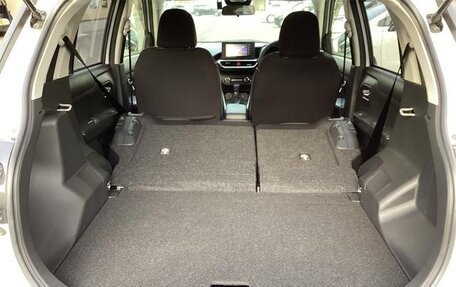 Toyota Raize I, 2022 год, 1 005 111 рублей, 16 фотография