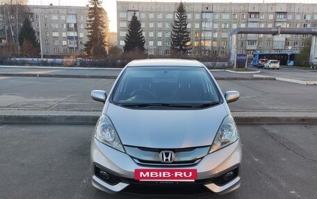 Honda Fit Shuttle I рестайлинг, 2014 год, 1 100 000 рублей, 8 фотография