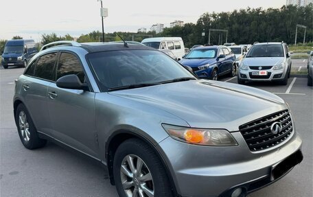 Infiniti FX I, 2005 год, 600 000 рублей, 9 фотография