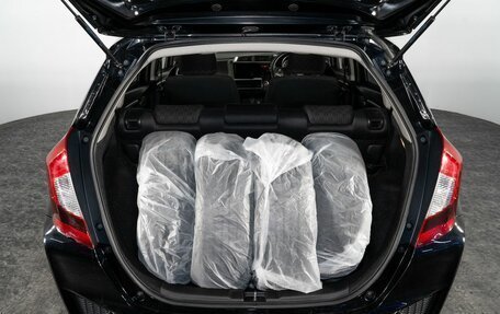 Honda Fit III, 2017 год, 1 150 000 рублей, 17 фотография